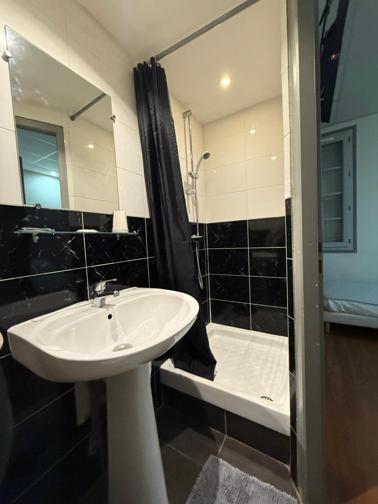 Hotel Relais Sud Valence  Eksteriør bilde