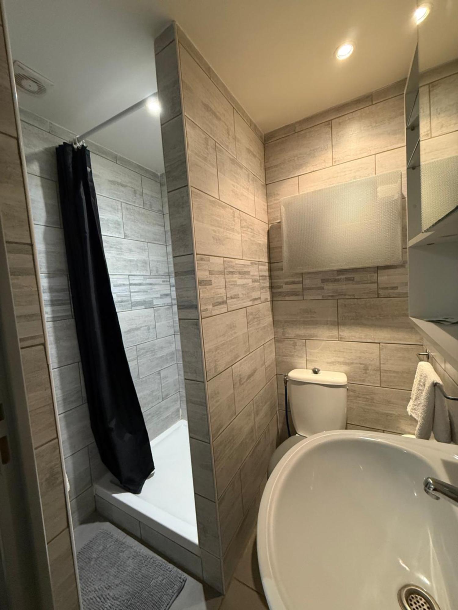 Hotel Relais Sud Valence  Eksteriør bilde